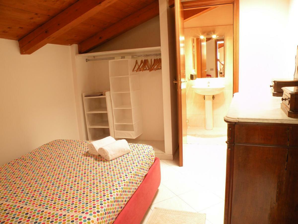 Апартаменты Deliziosa Mansarda Nel Quartiere Marina - Cagliari Q8577 Экстерьер фото