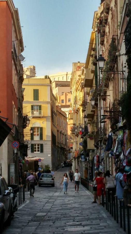 Апартаменты Deliziosa Mansarda Nel Quartiere Marina - Cagliari Q8577 Экстерьер фото